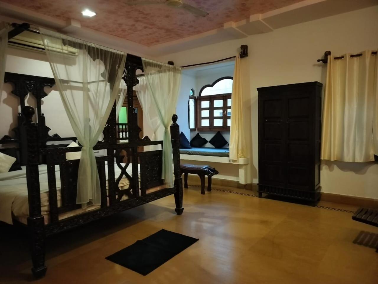 Garh Govind Resort Джодпур Екстериор снимка